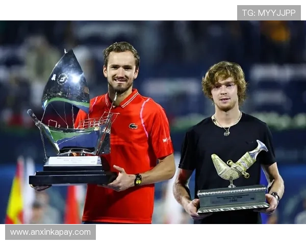 卢布列夫梅德韦杰夫脱困 其他球员仍困迪拜